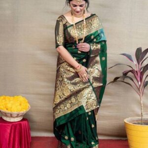 Paisley Kanjivaram Jacquard, Pure Silk Saree (Green)