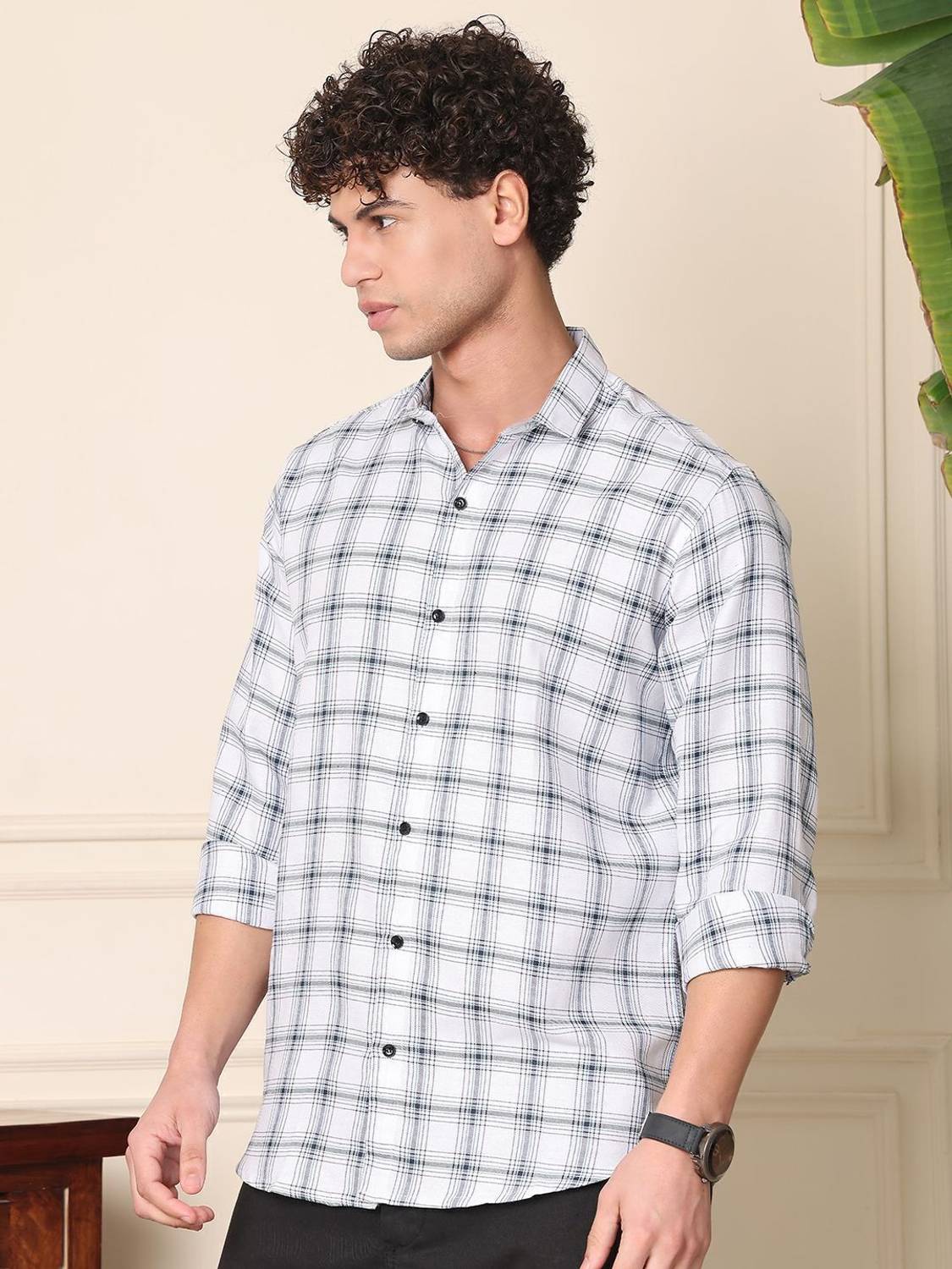 METRONAUT Men Regular Fit Solid Spread Collar Casual Shirt - Image 4