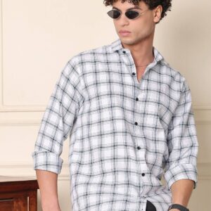 METRONAUT Men Regular Fit Solid Spread Collar Casual Shirt