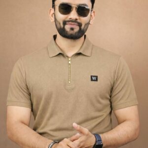 Men Solid Zip Neck Polycotton Beige T-Shirt